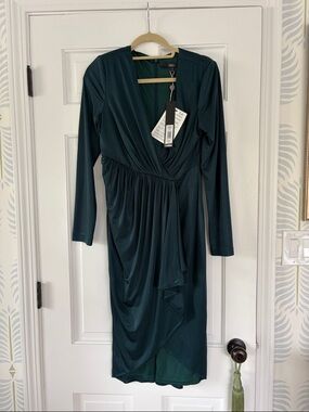 Badgley Mischka Dark Green Long Sleeve Wrap Effect Dress